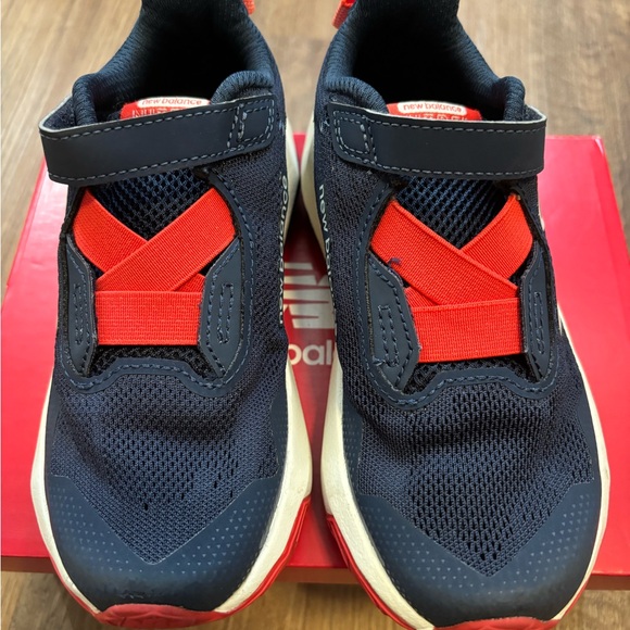 New Balance DynaSoft Nitrel v6 Bungee lace Shoe - Picture 1 of 4